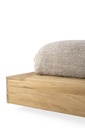 51201_51202_51203_51204_Oak_Madra_bed_det01_cut_WEB.jpg